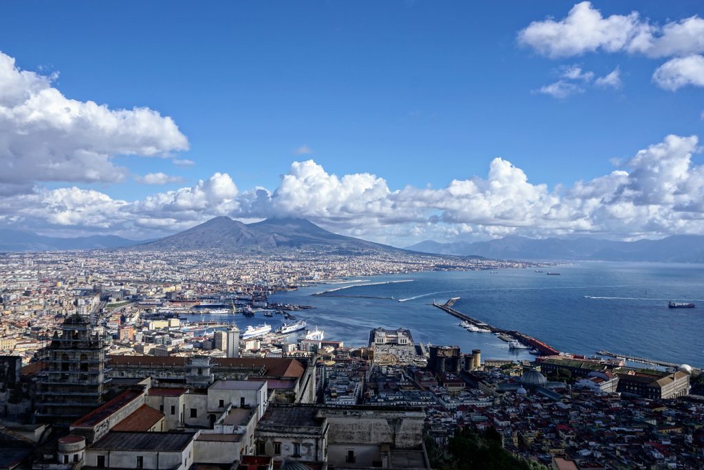 canzoni napoletane, le più belle canzoni napoletane golfo di Napoli